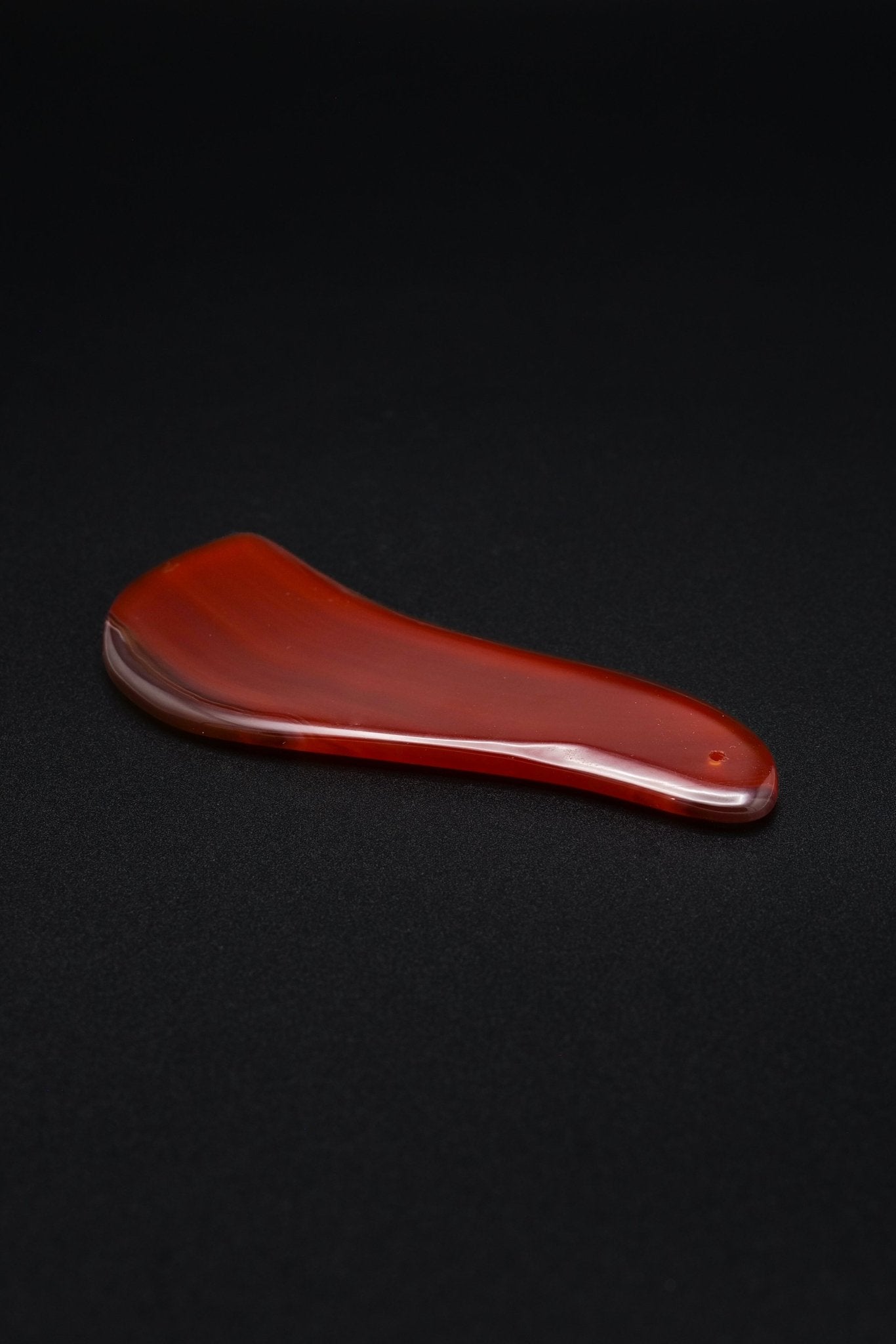 Guasha massageschraper S - Shape Carneool | Energiebazen