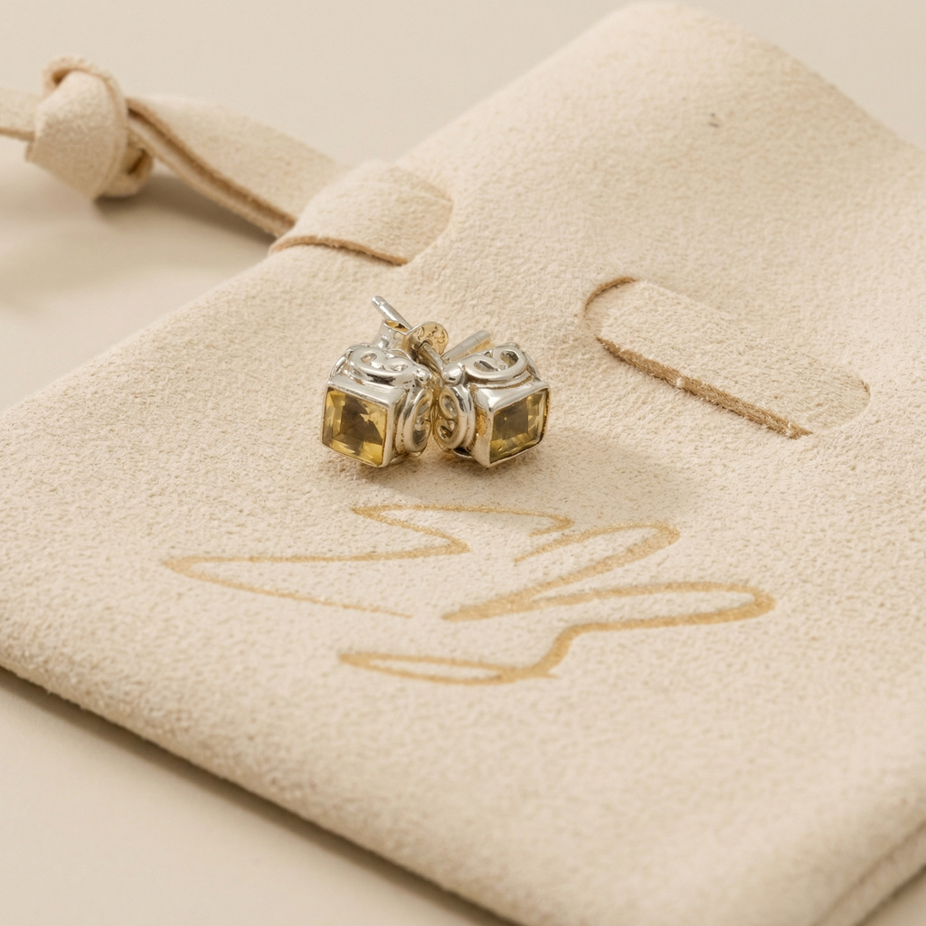 Zilveren oorstekers Citrien